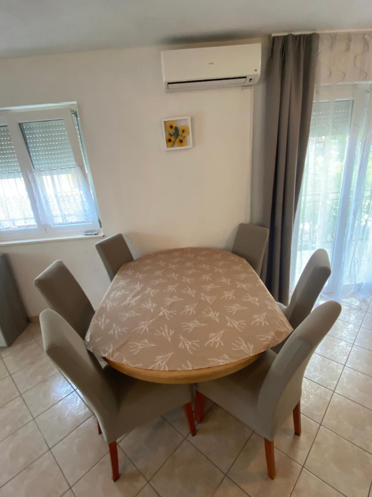Apartments Simic Trogir Exterior foto